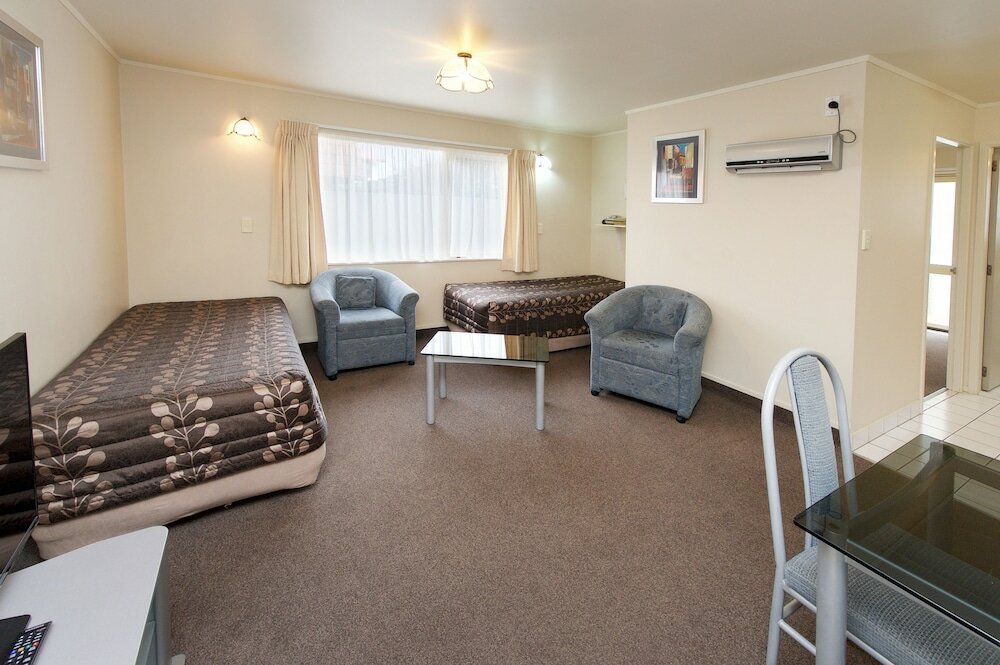 Фото Geneva Motor Lodge