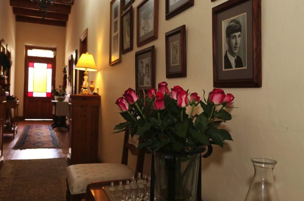 Фото Centre-Ville Guest House