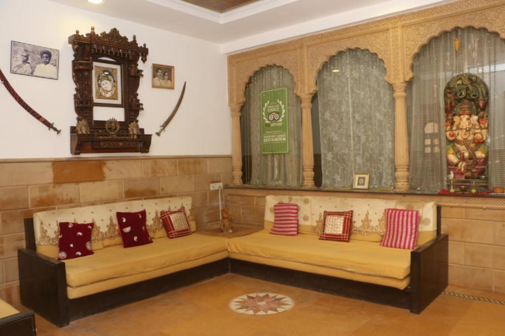 Фото The Elite Castle