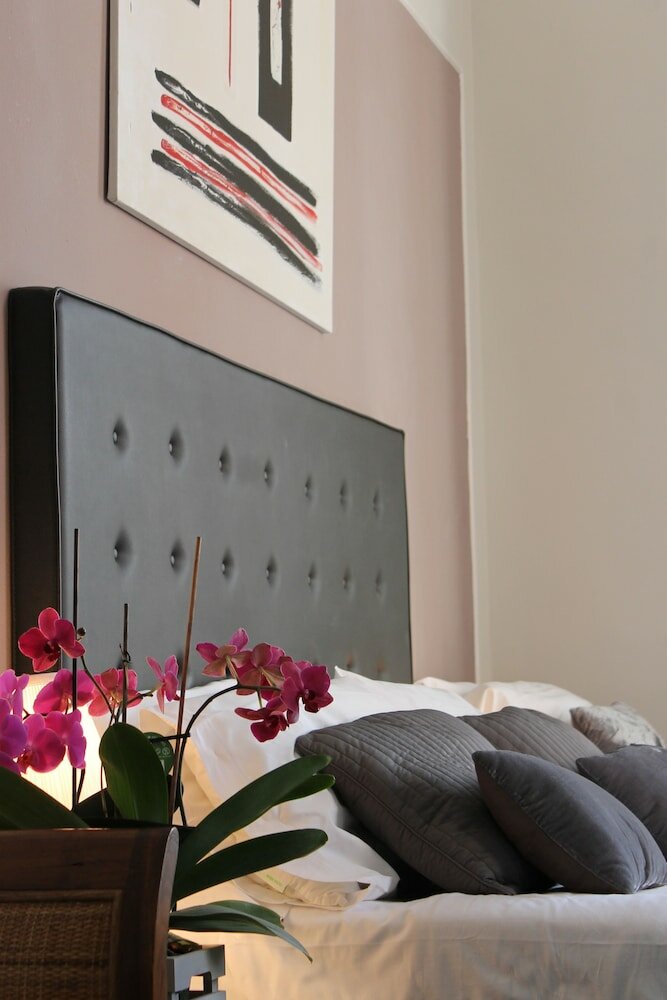 Фото Little Rose Rooms