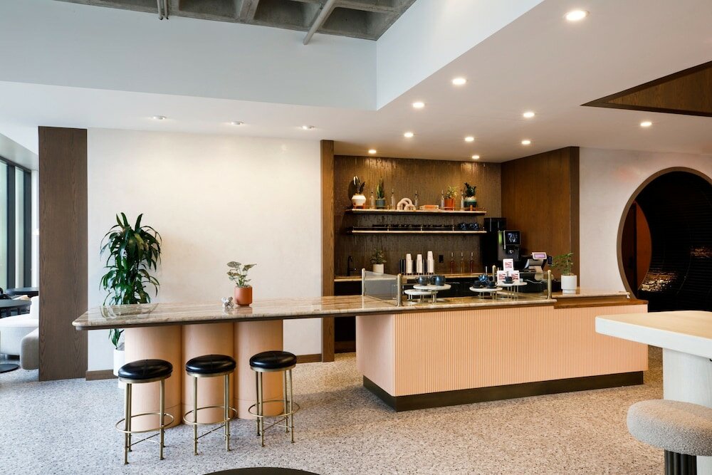 Фото Hotel Indy, Indianapolis, a Tribute Portfolio Hotel