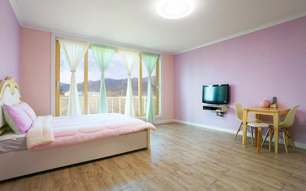 Фото Boseong Gureumsogui Sanchaek Pension