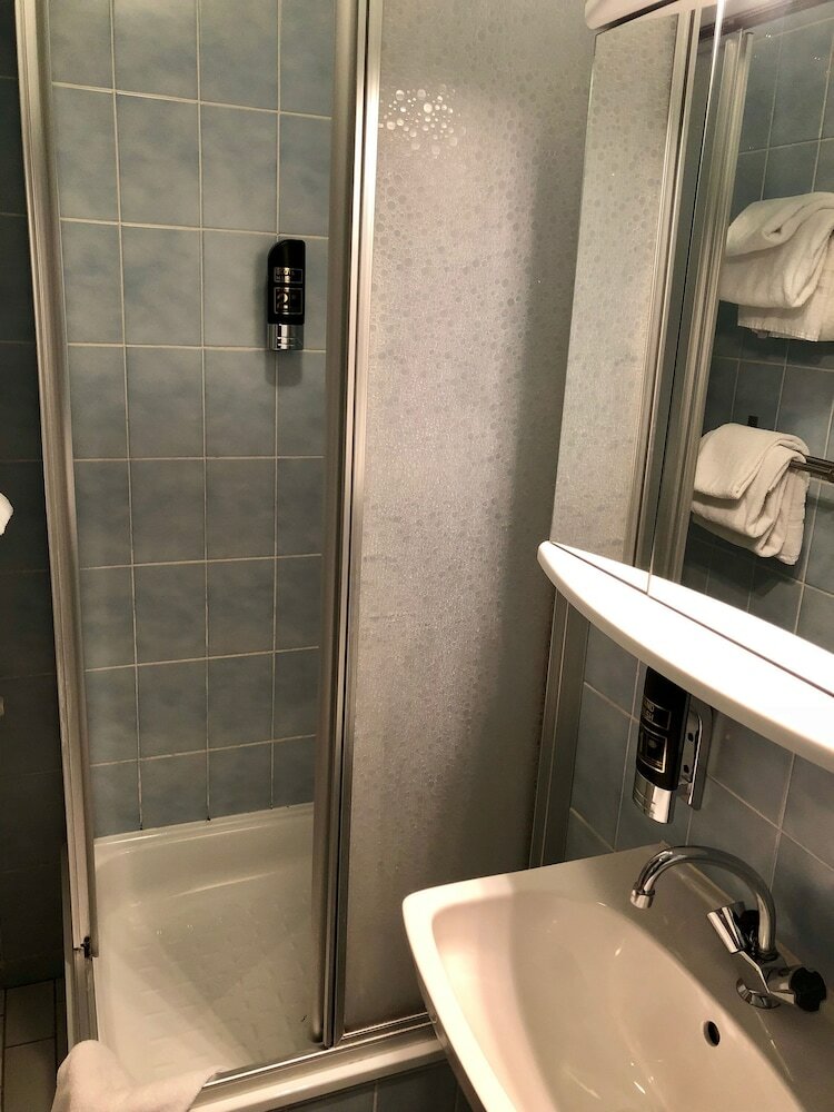 Фото Hotel Pension Baron am Schottentor