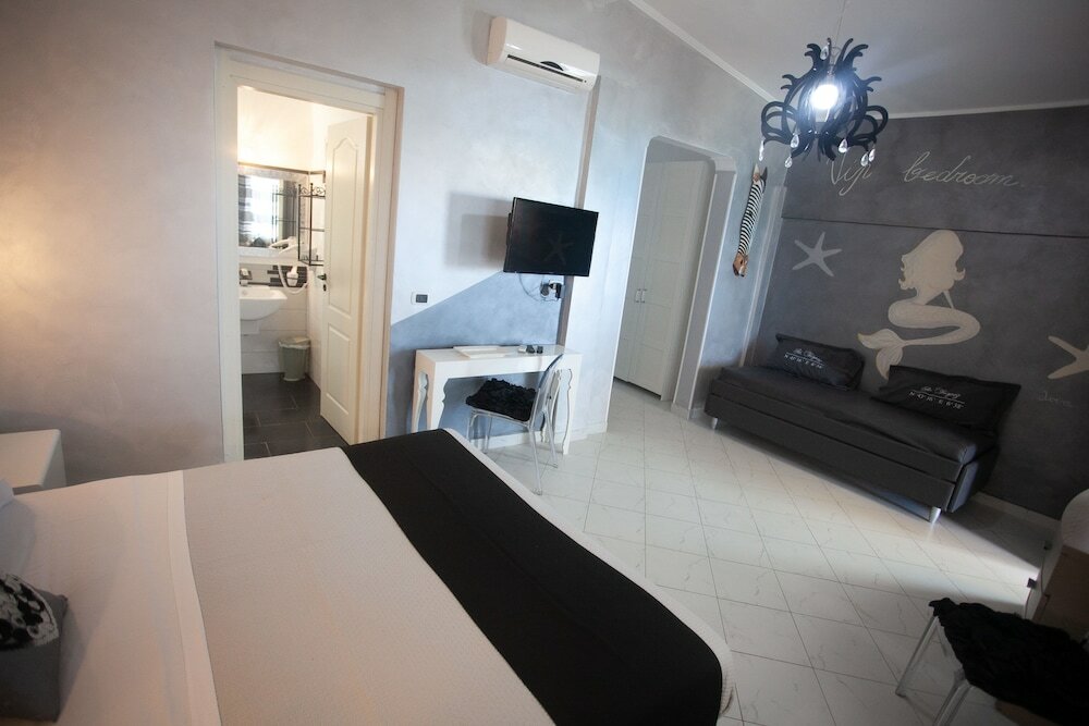 Фото OldWell Hotel