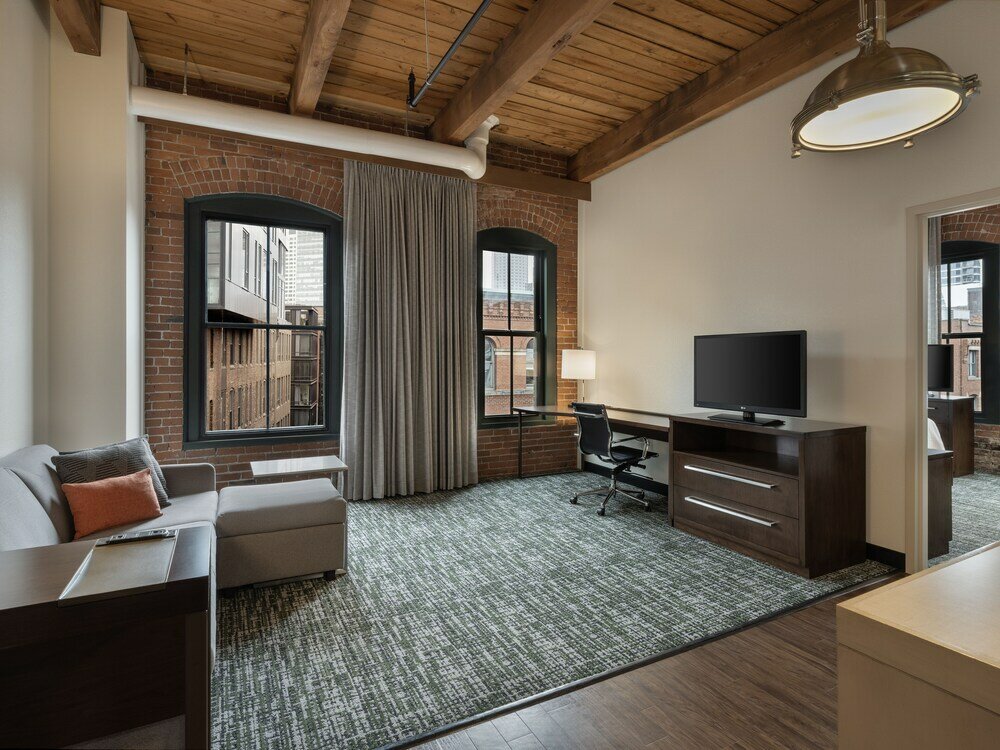 Фото Residence Inn by Marriott Boston Downtown/Seaport