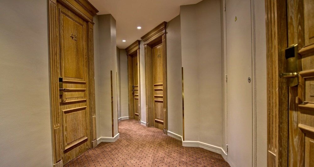 Фото Hotel du Midi Paris Montparnasse