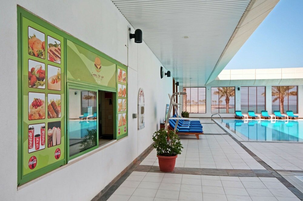 Фото Hilton Kuwait Resort