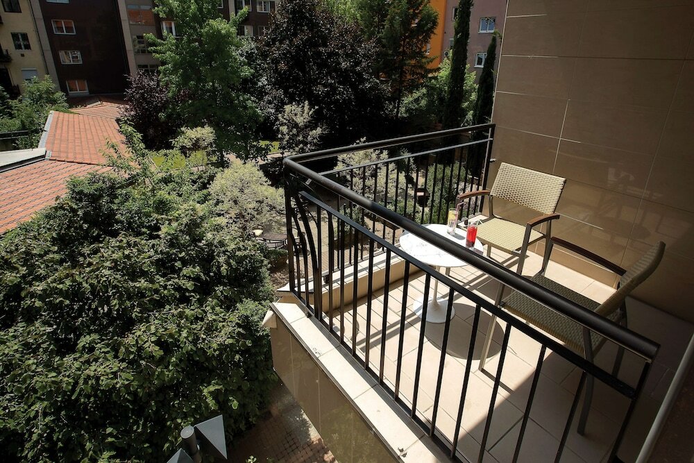 Фото Adina Apartment Hotel Budapest