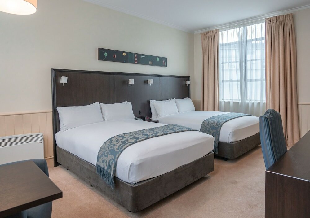 Фото Scenic Hotel Southern Cross