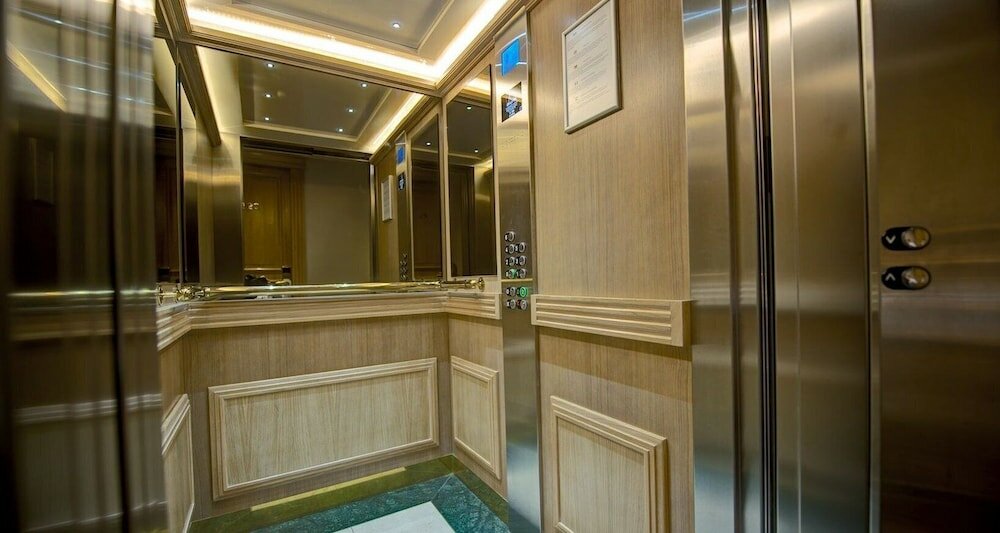 Фото Hotel du Midi Paris Montparnasse