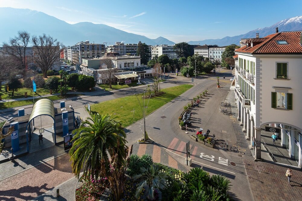 Фото Hotel Du Lac Locarno