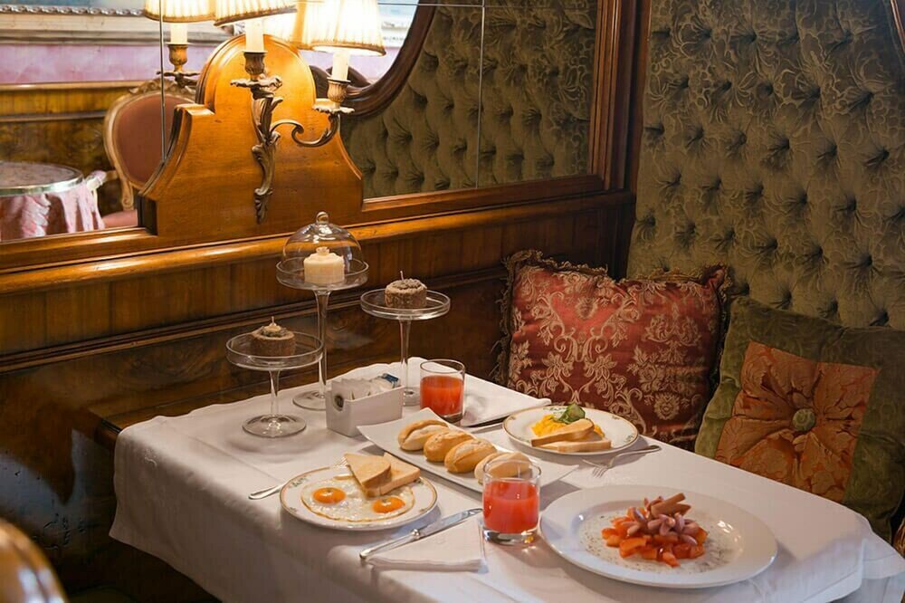 Фото Hotel Al Ponte Antico