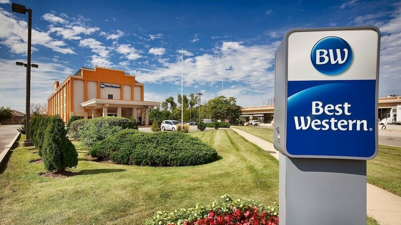 Гостиница Best Western O'Hare/Elk Grove Hotel