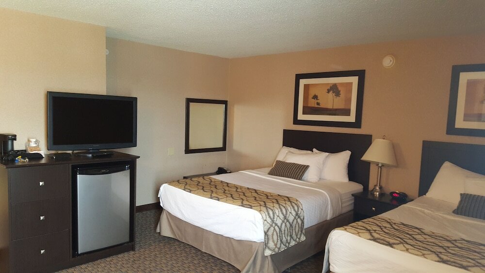 Фото Coast West Edmonton Hotel & Conference Centre