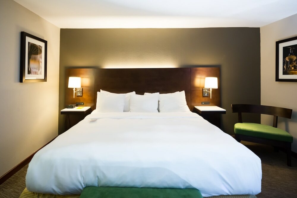 Фото Radisson Hotel Cincinnati Riverfront