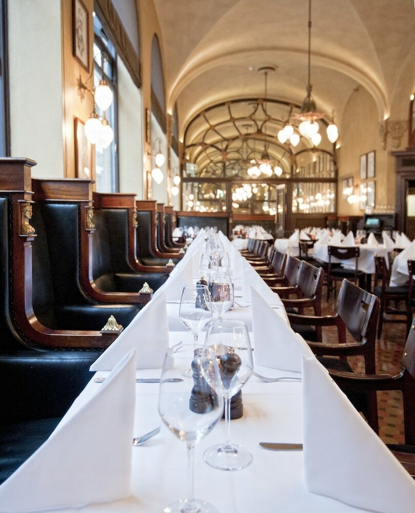 Фото Continental