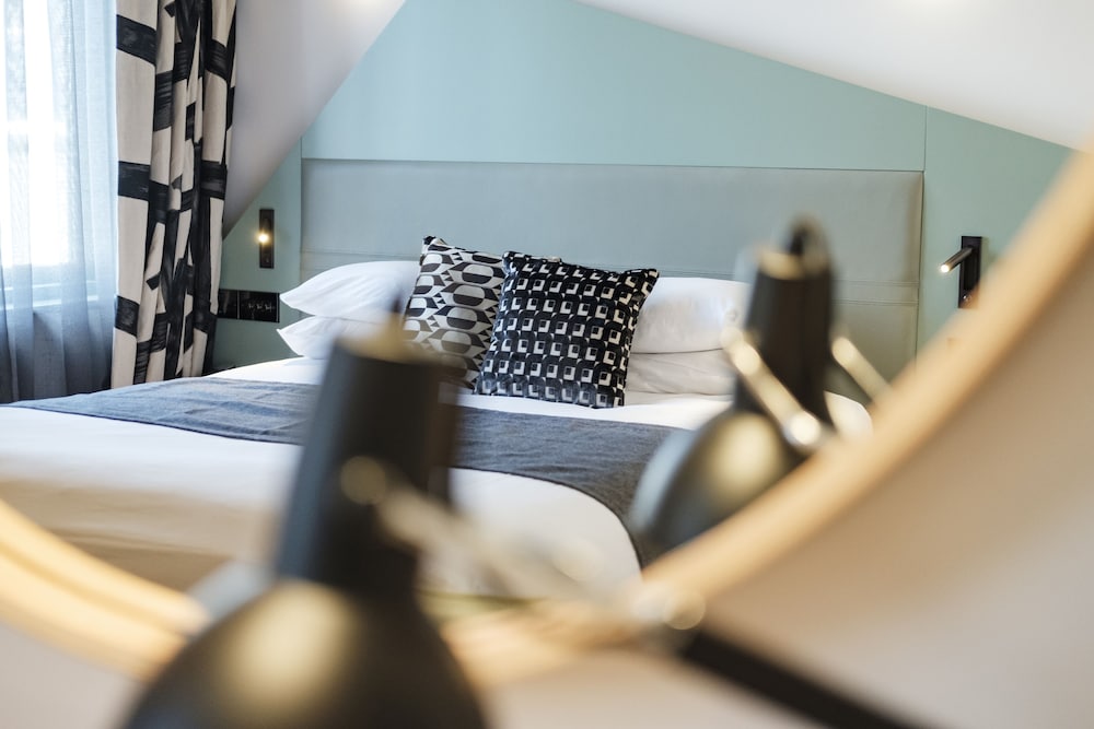 Фото The Fox & Goose Hotel