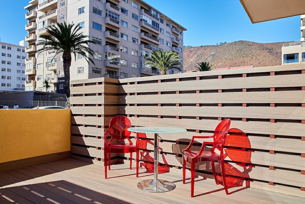 Фото First Group Riviera Suites