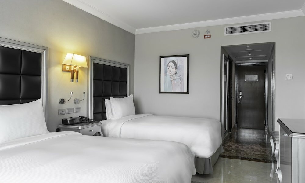 Фото Hilton Alexandria Corniche