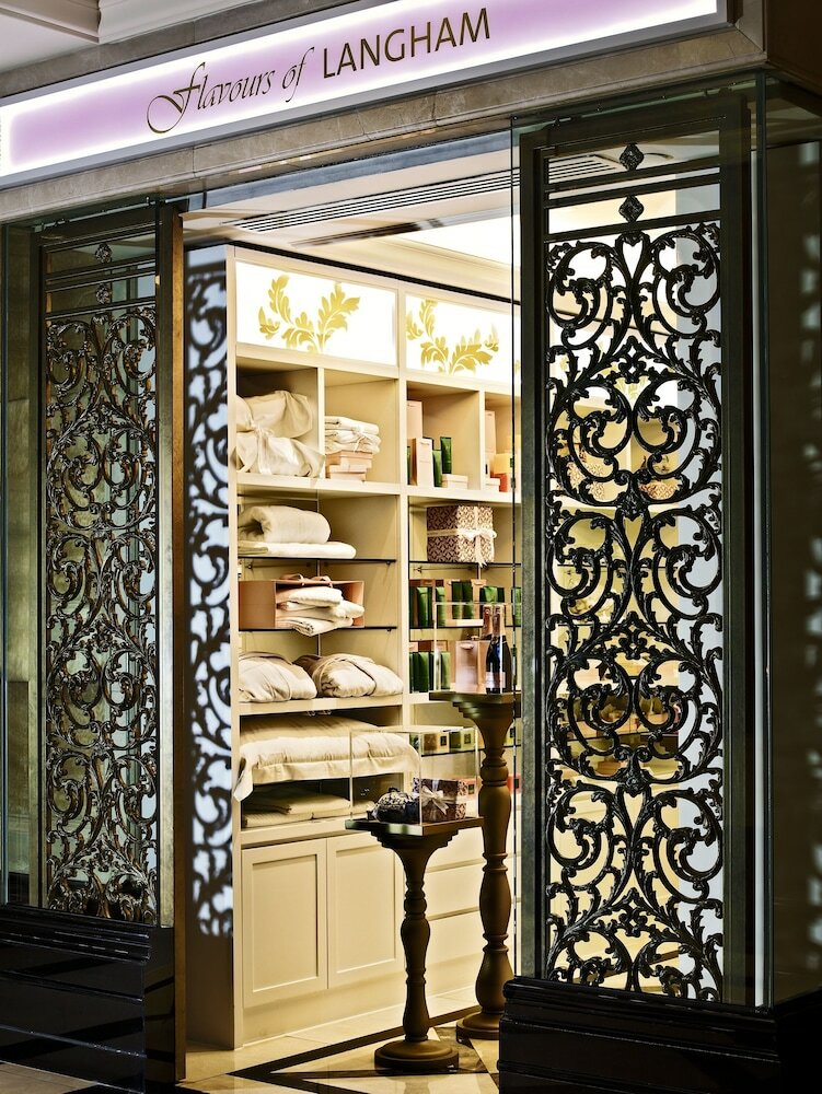 Фото The Langham Hong Kong