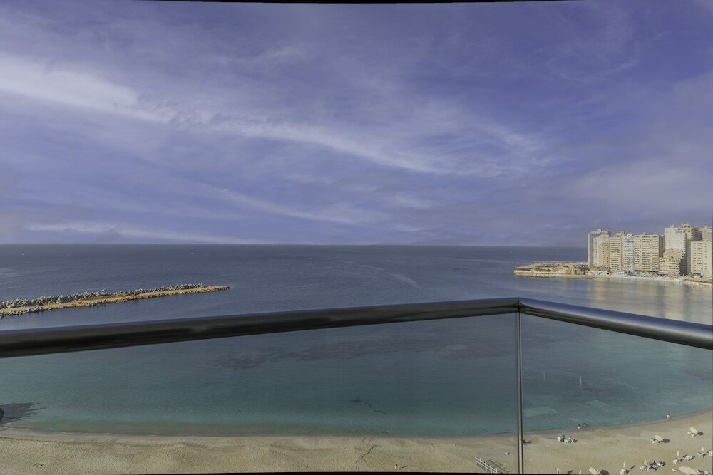 Фото Hilton Alexandria Corniche