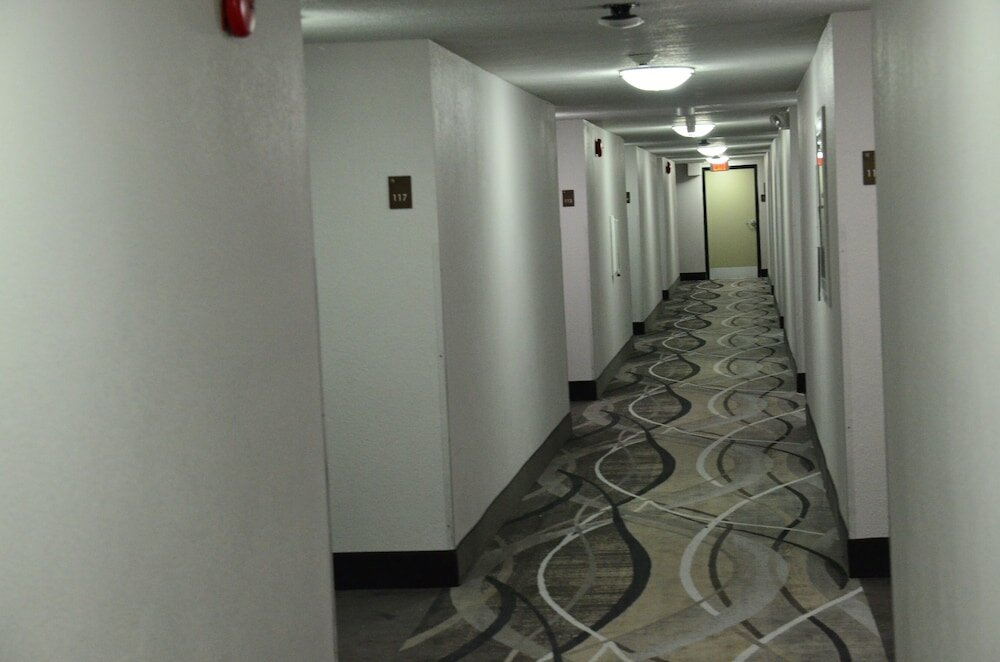 Фото Comfort Inn & Suites Beaverton - Portland West