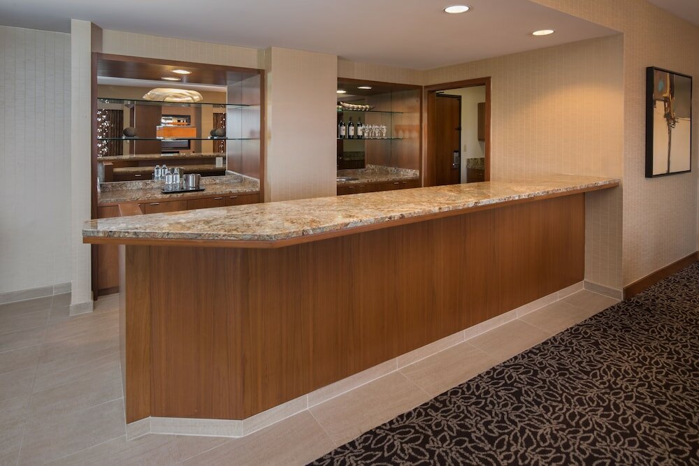 Фото DoubleTree by Hilton San Francisco Airport