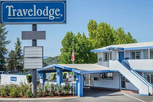 Гостиница Travelodge by Wyndham Grants Pass