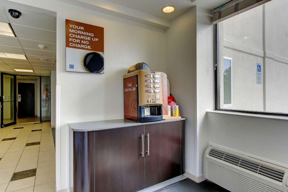 Фото Motel 6 York, Pa - North