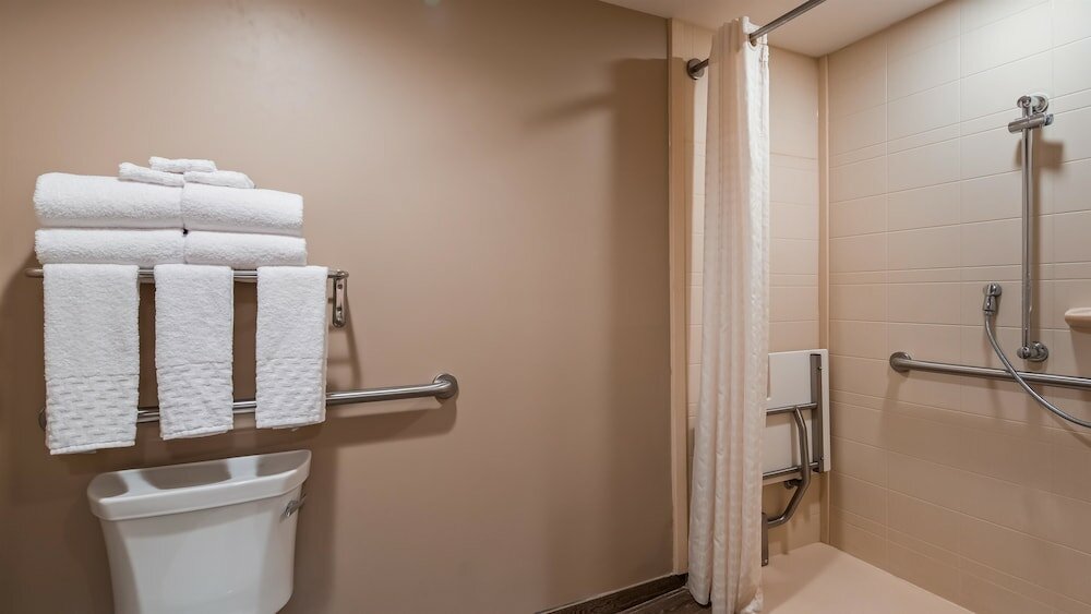 Фото Best Western Plus Intercourse Village Inn & Suites