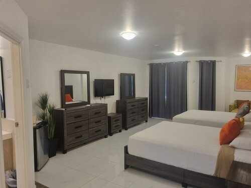 Гостиница The Normandie Hotel в Порт-оф-Спейн