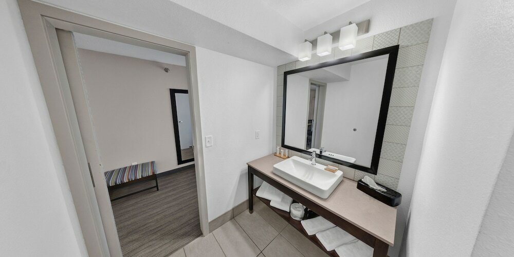 Фото Country Inn & Suites by Radisson, Fargo, Nd