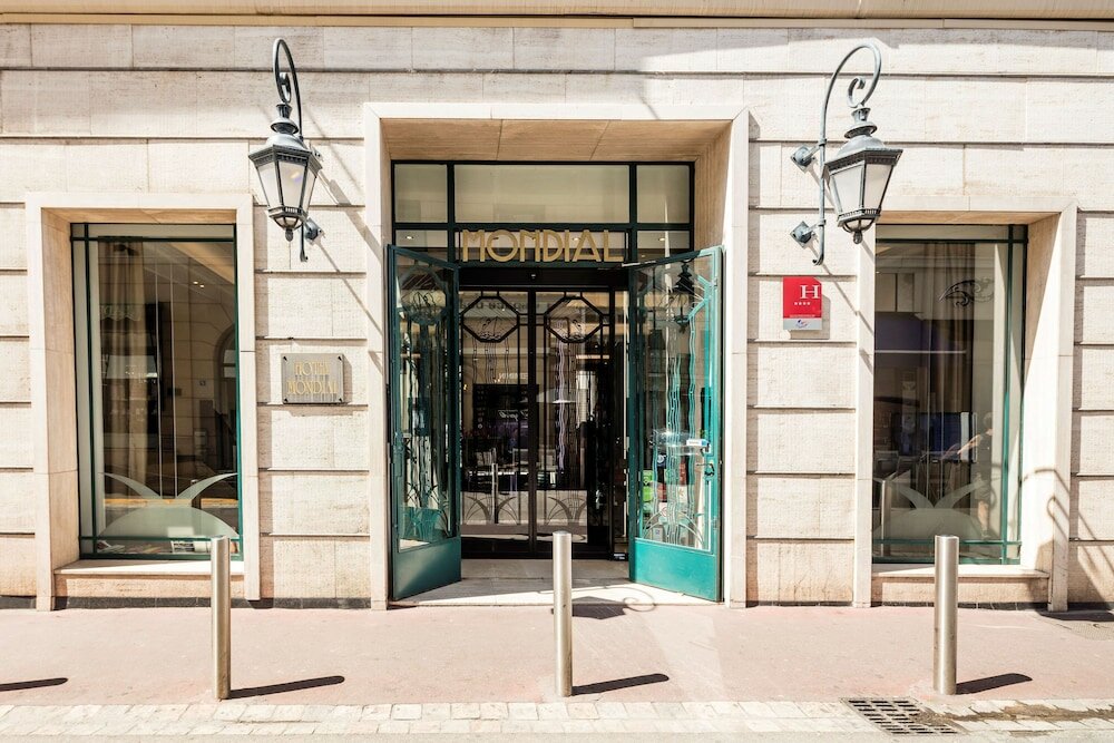 Фото отеля 3