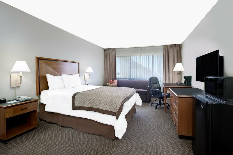 Гостиница Hawthorn Suites by Wyndham Arlington Dfw South