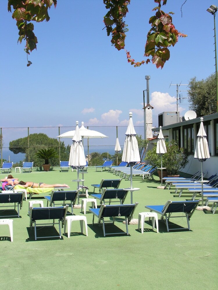 Фото Central Hotel