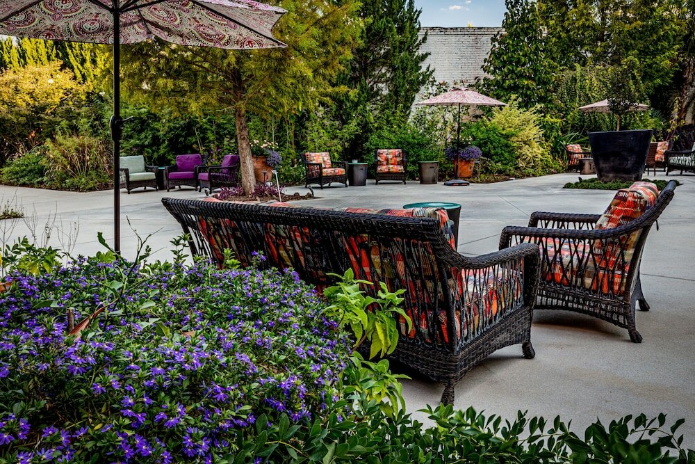 Фото The Inn at the Crossroads