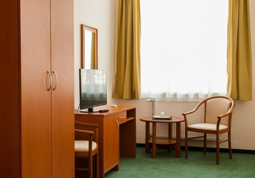 Фото Broadway City Guesthouse