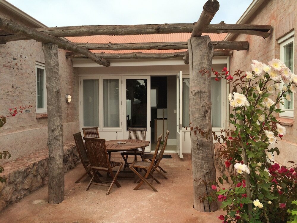 Фото Blue Bay Lodge