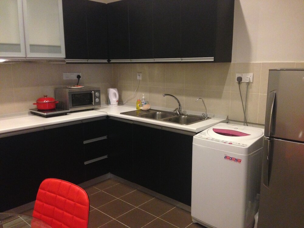 Фото Luxury Service Suite At Taragon Kl