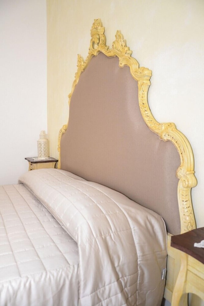 Фото B&b Dimora Delle Rondini