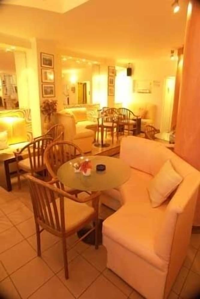 Фото Minoa Hotel