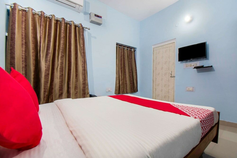 Фото Oyo 28156 Adam's Bridge International Hotel