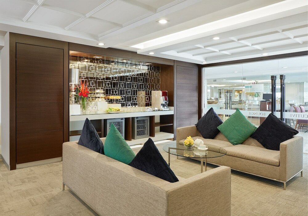 Фото Centre Point Plus Hotel Silom