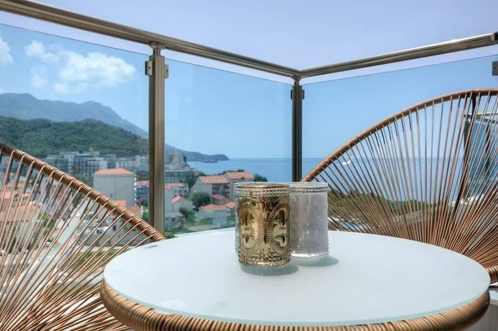 Фото Beautiful apartments in Montenegro