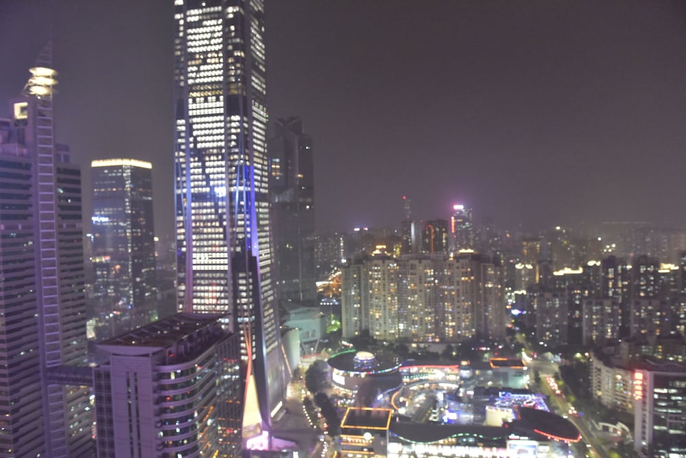 Фото Crowne Plaza Shenzhen Futian