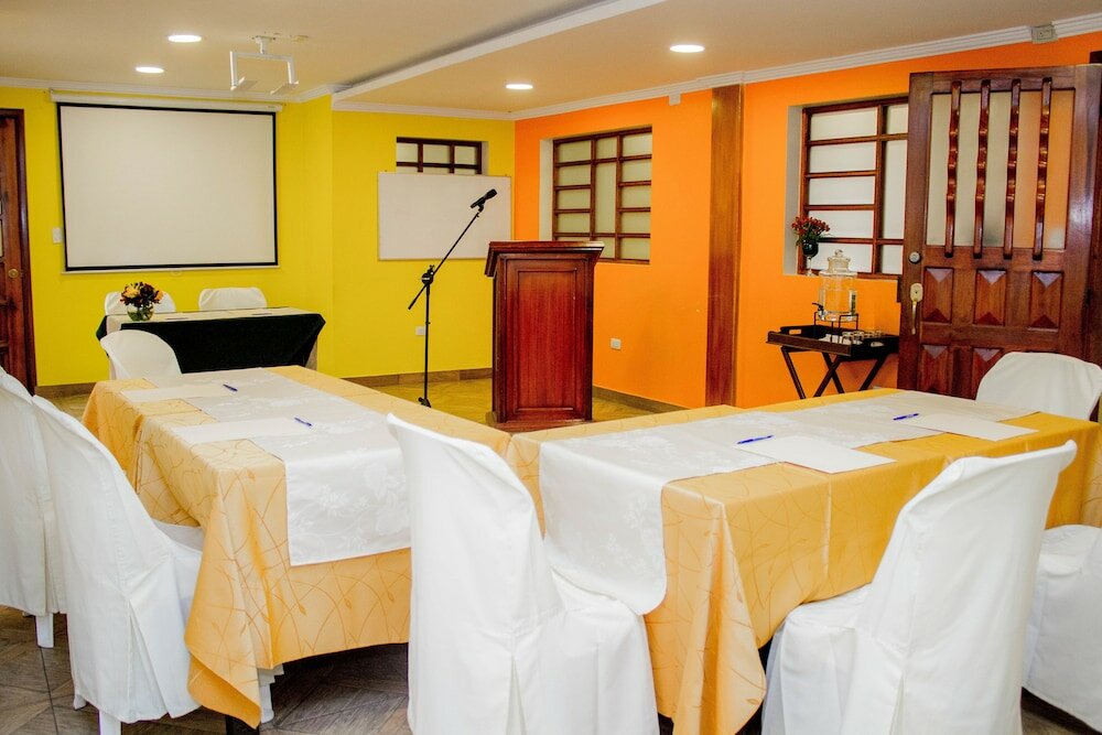 Фото Hotel Báltico