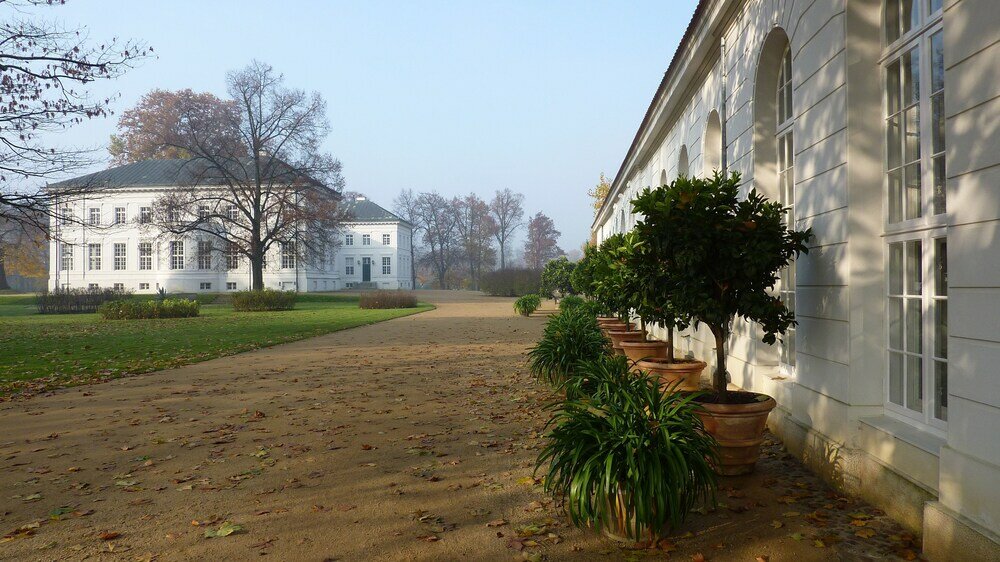 Фото Hotel Schloss Neuhardenberg