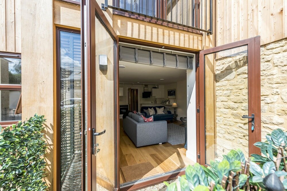 Фото No. 4 Ludbourne Hall