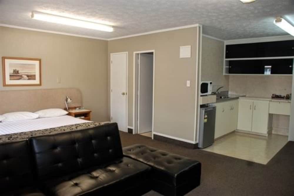 Фото Fountain City Motor Inn