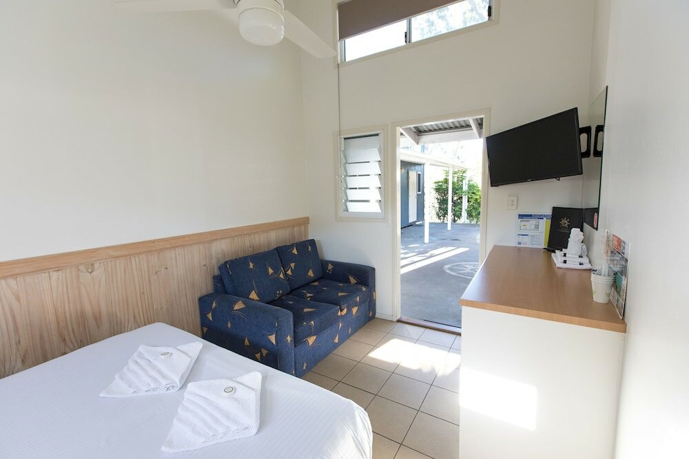 Фото Kirra Beach Tourist Park